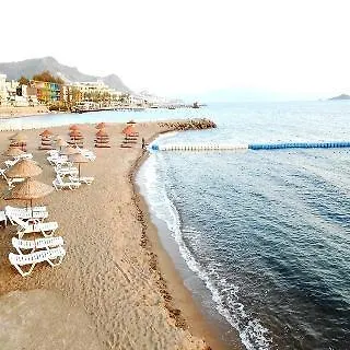 Hawthorn-karaca Hotell 5*